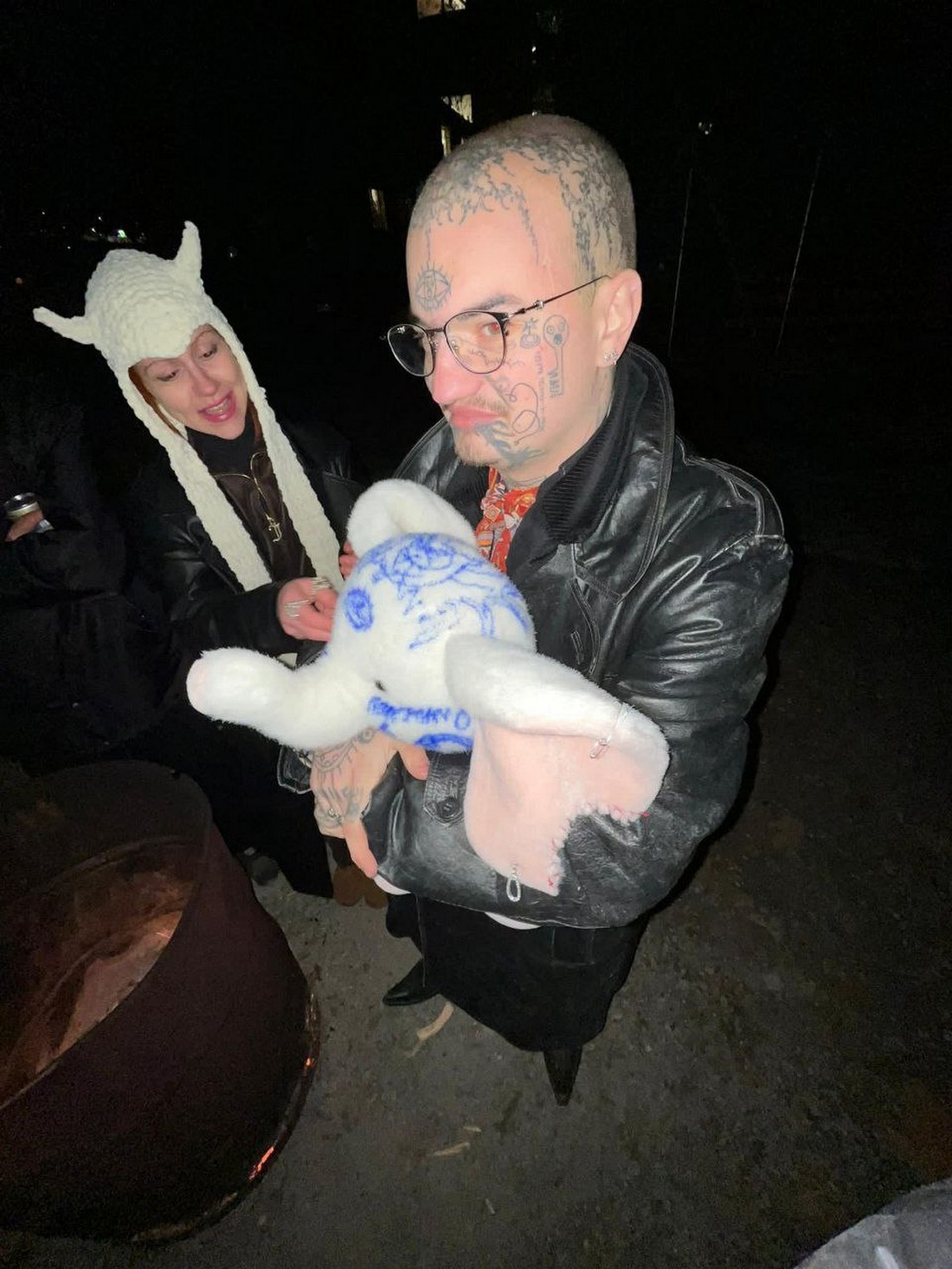 exhibition by artist levin136 at solo show online