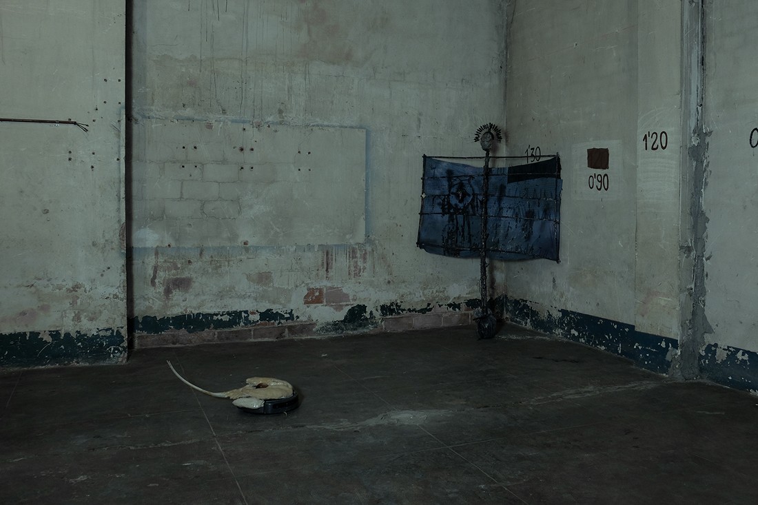 exhibition ill omen 3 at solo show online