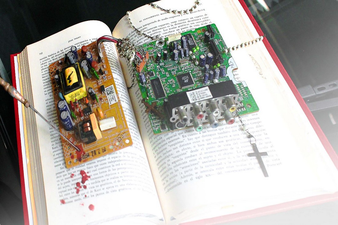 exhibition by artist intromission and giorgia at solo show online