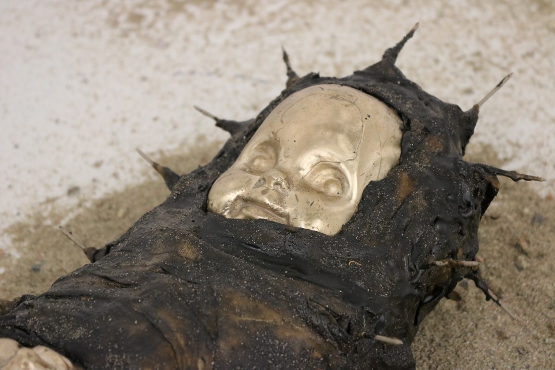 exhibition by artist dan yang at solo show online