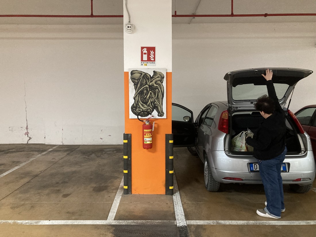 exhibition by artist dissen and giorgia at solo show online