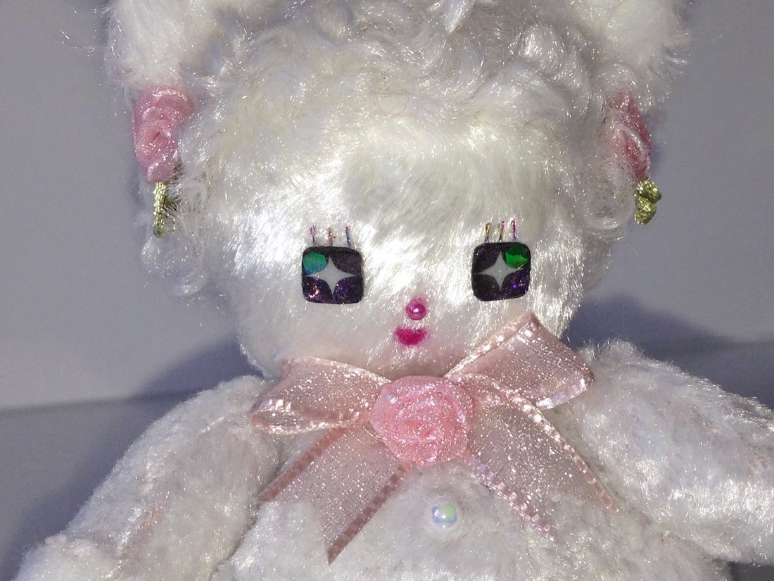 portfolio of gagalalala at solo show online