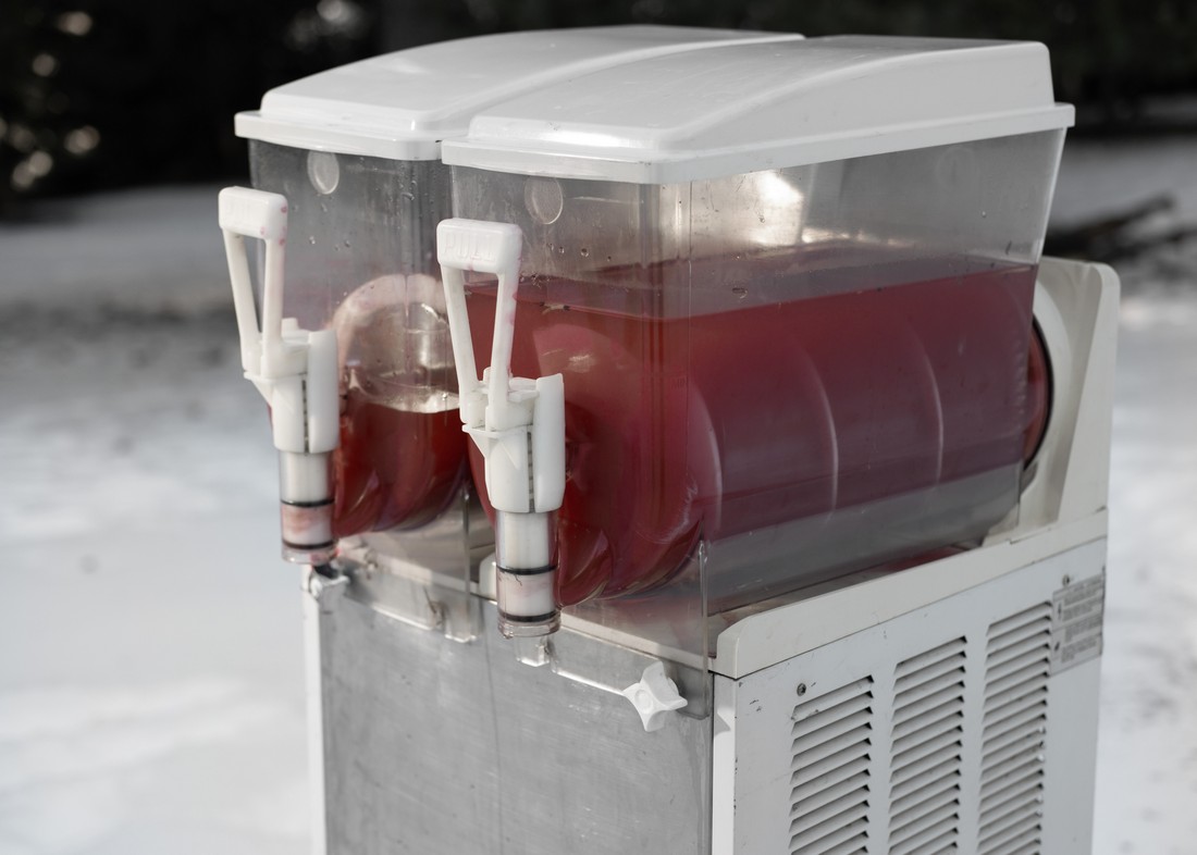 exhibition by Manon Torné-Sistéro and Joy Lavigne at solo show online