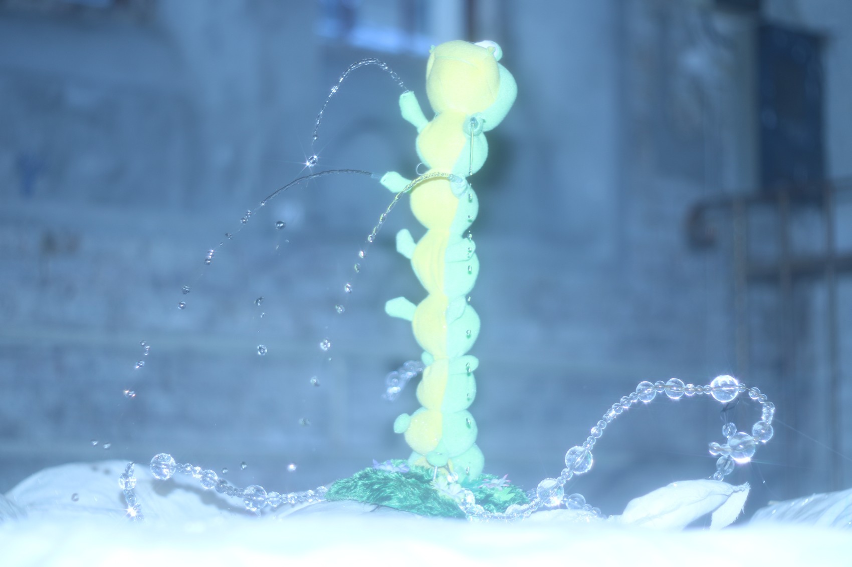 NEO-FOLK-LORE at solo show online