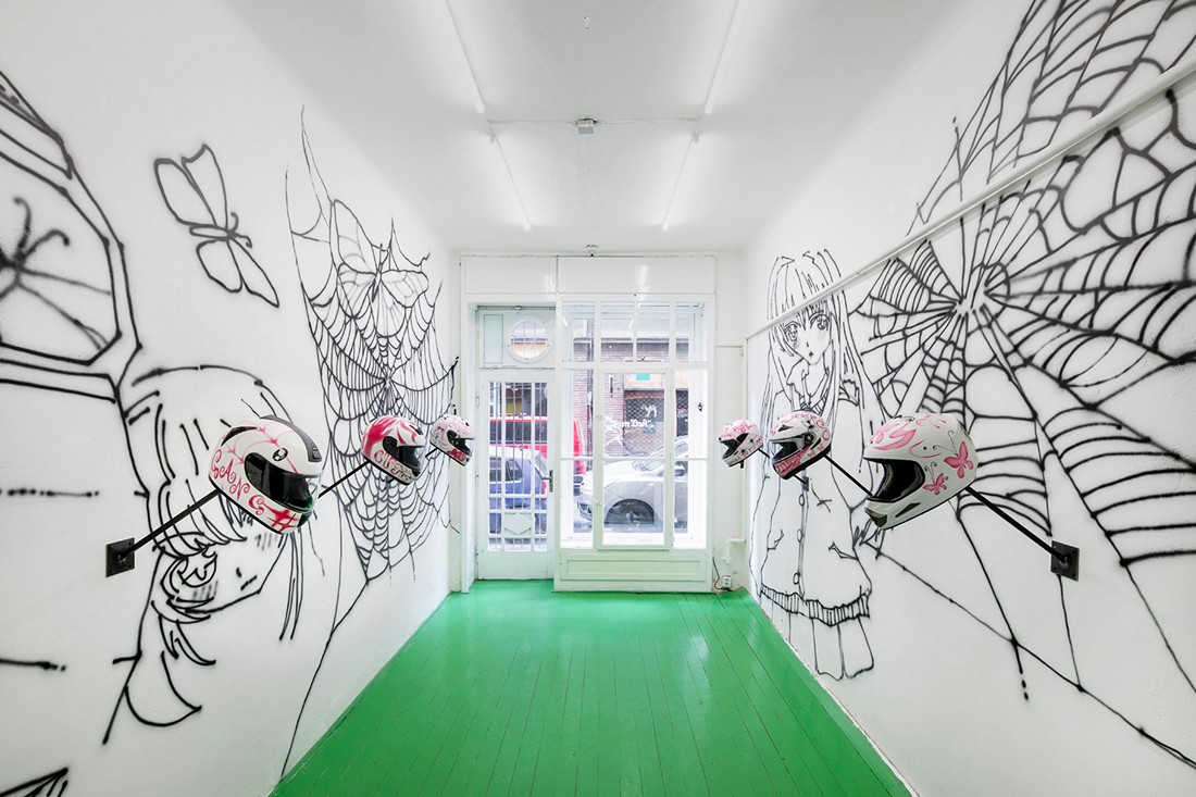 exhibition by trin alt at solo show online