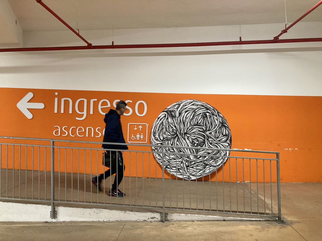 exhibition by artist dissen and giorgia at solo show online