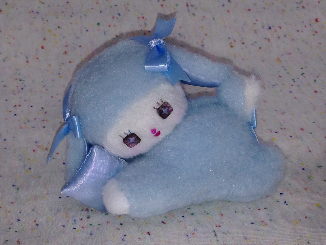 portfolio of gagalalala at solo show online