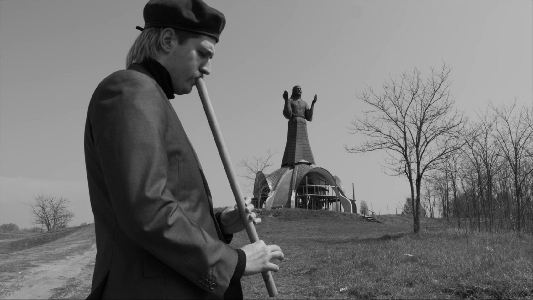 NEO-FOLK-LORE at solo show online