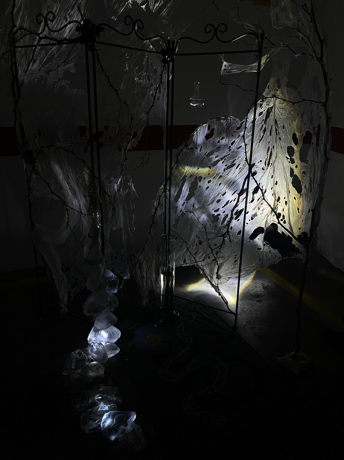 exhibition by artist zirtkir and giorgia at solo show online