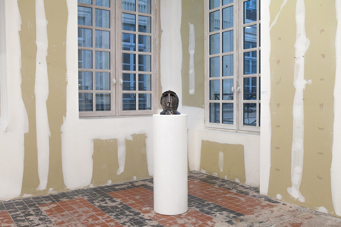 vestiges, a group showat solo show online