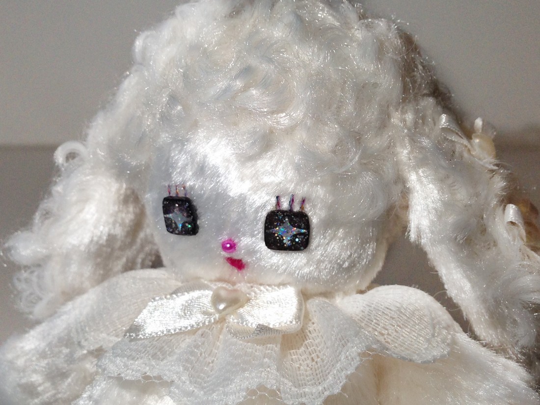 portfolio of gagalalala at solo show online