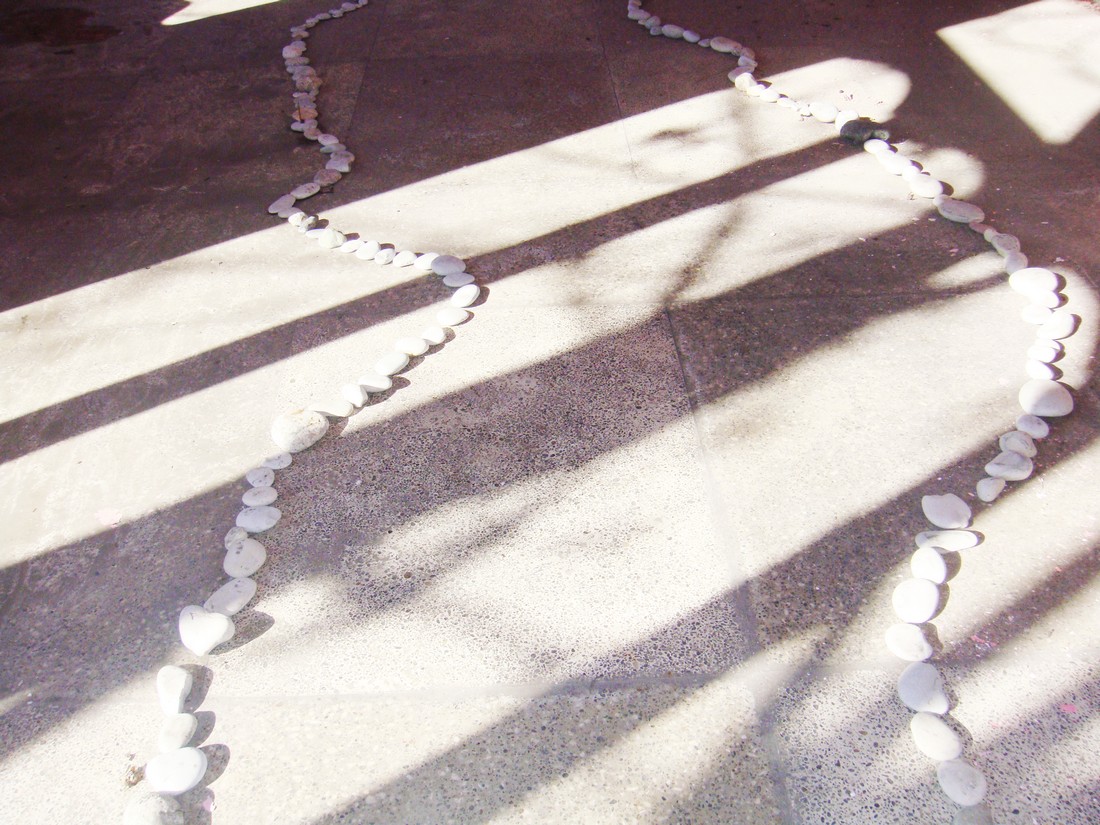 exhibition by kseniya khlopina + olya stolovaya at solo show online