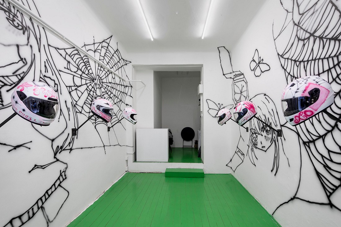 exhibition by trin alt at solo show online