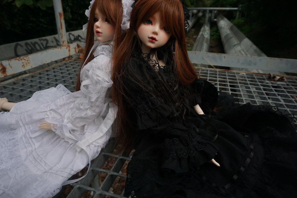 Artwork from denpa doll + mariyasha's exhibition at Solo Show Online