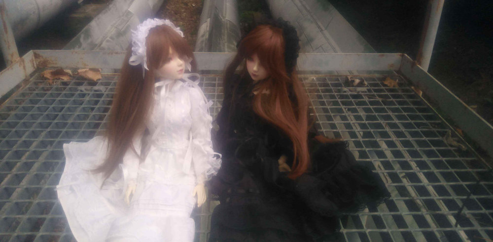 Artwork from denpa doll + mariyasha's exhibition at Solo Show Online