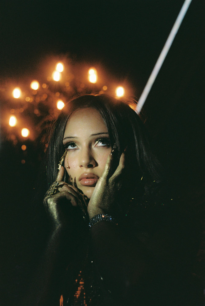 Modern Angel by lily carmesi + sofia goicoechea for artwings berlin