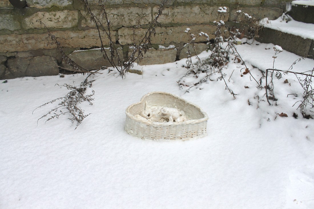 exhibition by artist sara blosseville at solo show online